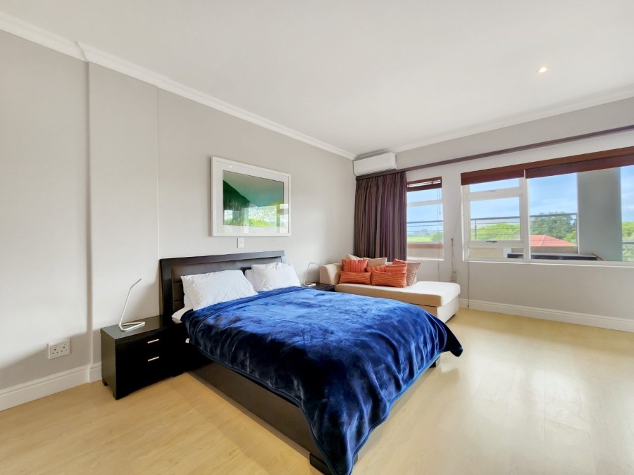 2 Bedroom Property for Sale in Mouille Point Western Cape
